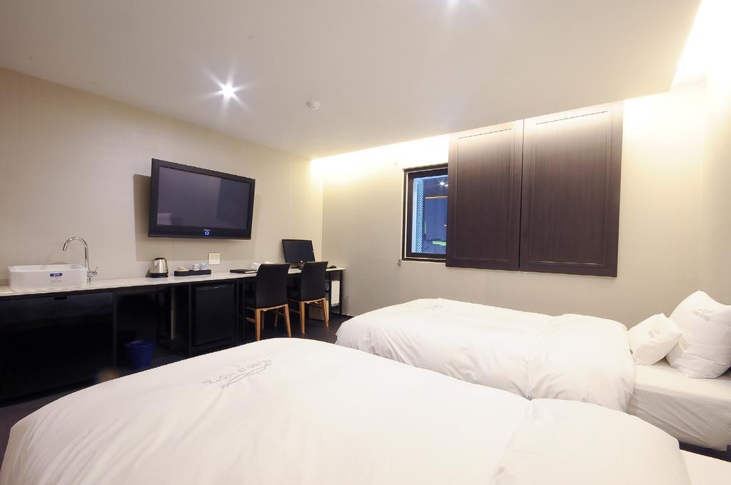 Queens Hotel Seomyeon Busan Exteriör bild