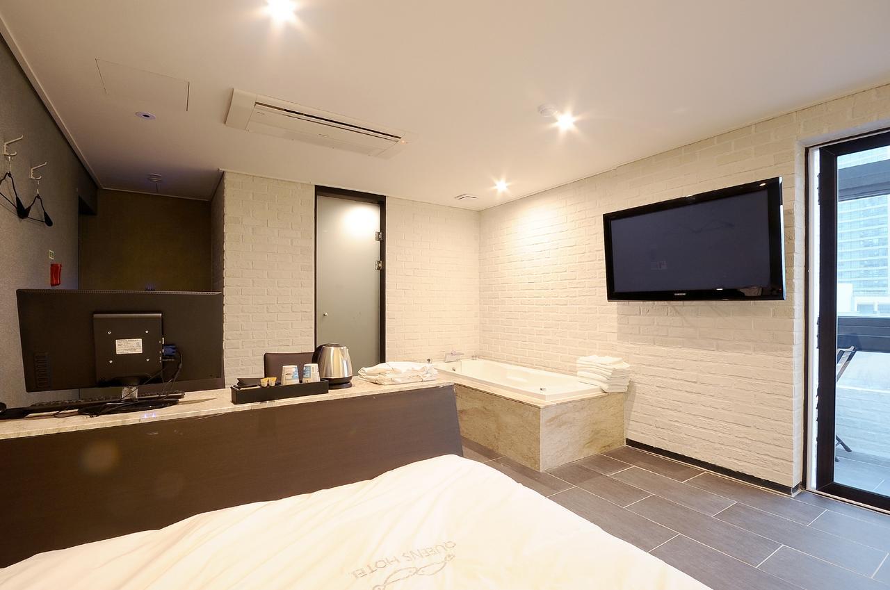 Queens Hotel Seomyeon Busan Exteriör bild